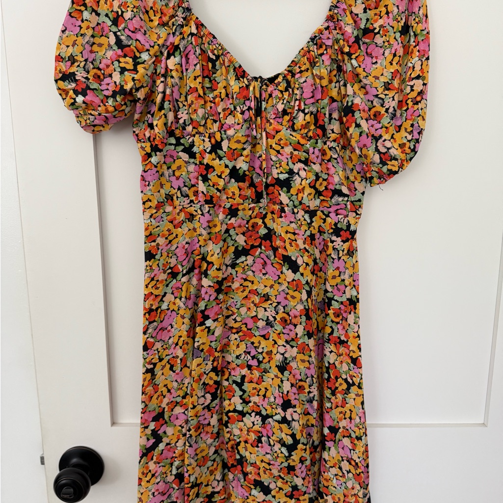 Boutique Store Find Super Cute Flower Dress
